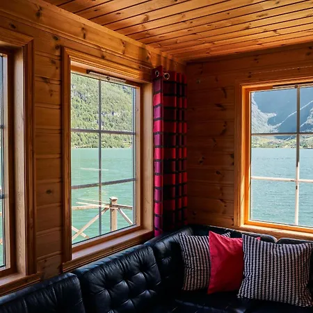 Fjordhytte-7, Im Vestland, Am Maurangerfjord Beim Hardanger, Nahe Trolltunga, Zwischen Odda Und Rosendal * Sundal
