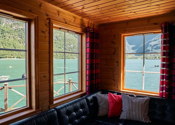 Fjordhytte-7, Im Vestland, Am Maurangerfjord Beim Hardanger, Nahe Trolltunga, Zwischen Odda Und Rosendal * Sundal