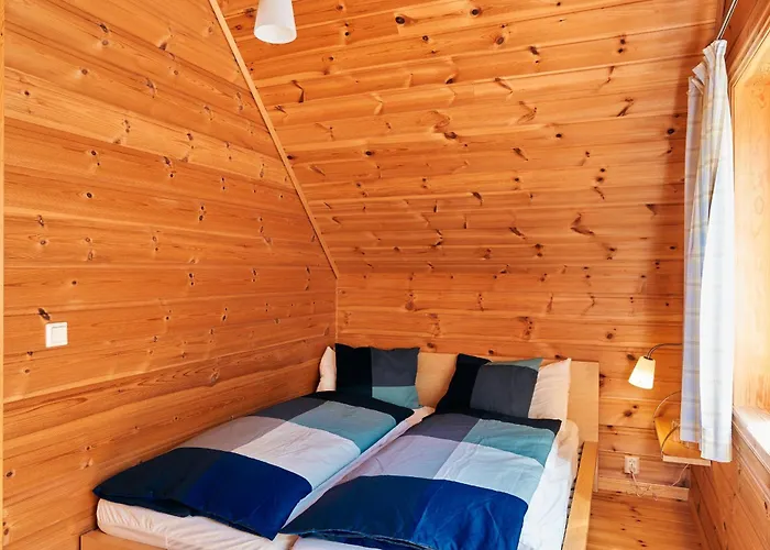 Fjordhytte-7, Im Vestland, Am Maurangerfjord Beim Hardanger, Nahe Trolltunga, Zwischen Odda Und Rosendal Sundal